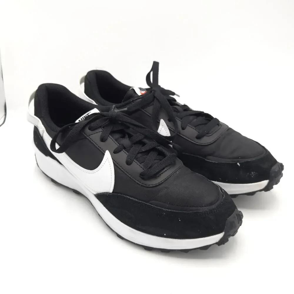 Nike Waffle Debut Mens  Black White DH9522-001 black white Sneaker size 9.5